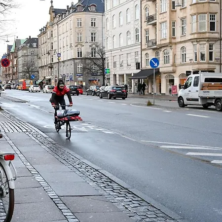 Sanders Park - One-bedroom Close To The Metro Station Copenhagen