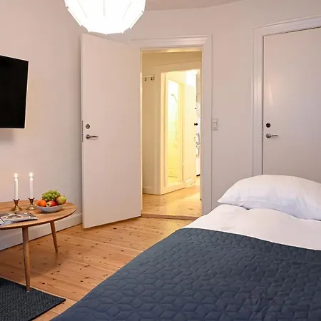 Sanders Park 2- Charming 1-bdr Close To Metro Appartement