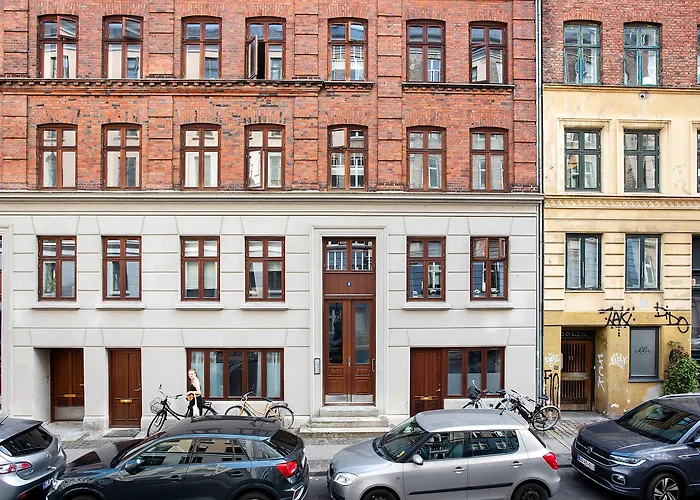 Park 2- Charming 1-bdr Close To Metro *